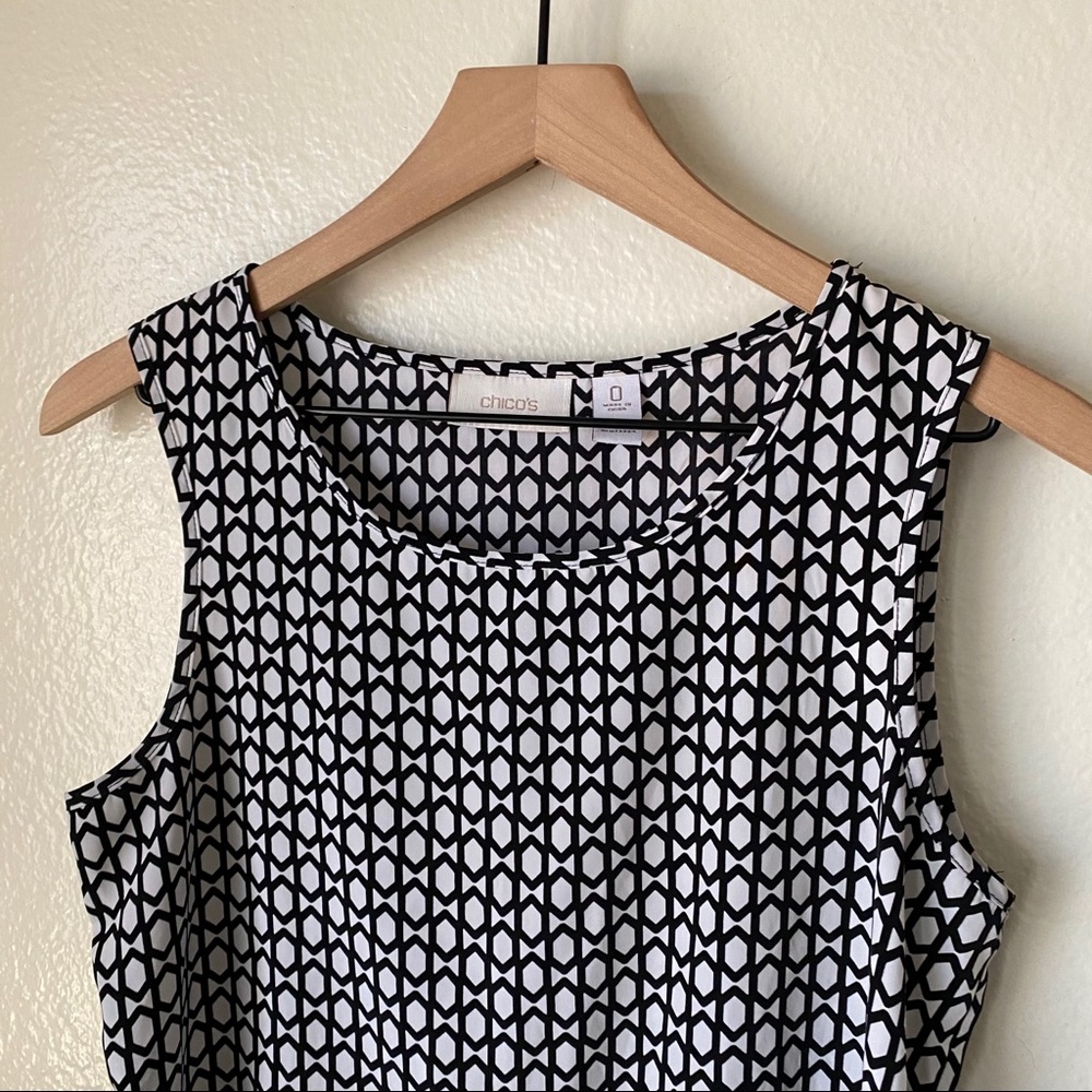 Chico’s | Geometric Print Tank - Picture 2 of 6